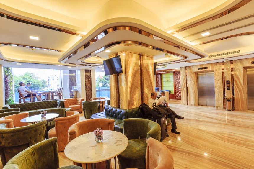 Lobby Lounge & Cafe